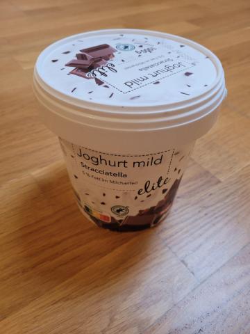 Joghurt mild Stracciatella, 5% Fett im Milchanteil von Inaaaaaaa | Hochgeladen von: Inaaaaaaaa