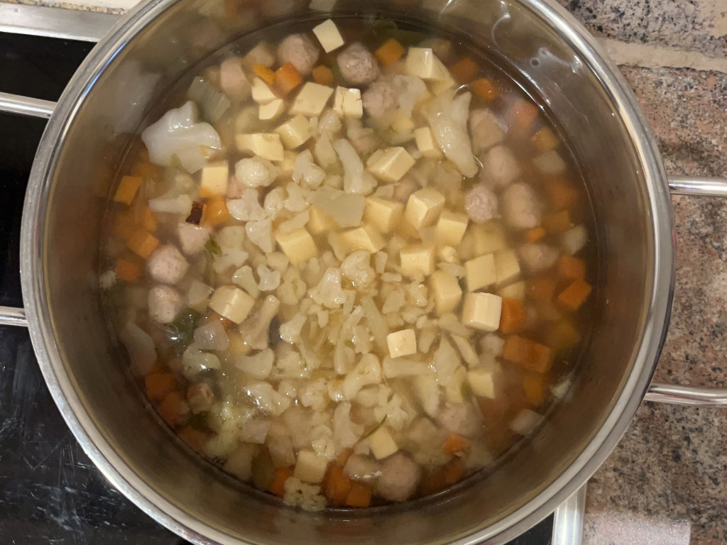 Hochgeladen von: Gati