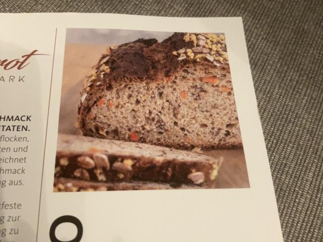 Hochgeladen von: fuelling221