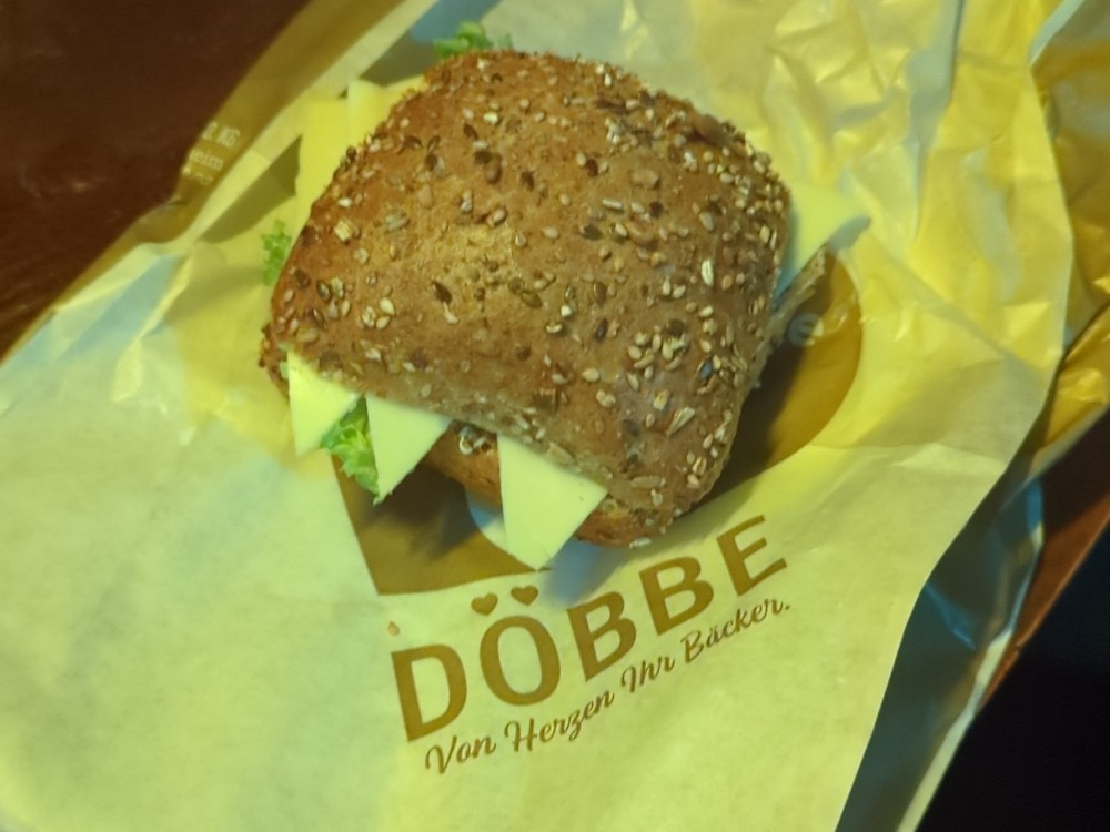 Hochgeladen von: xrosolarx