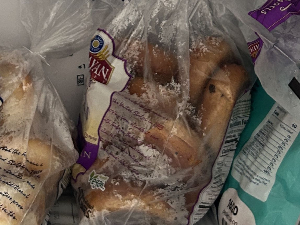 Uploaded by: mathilda10