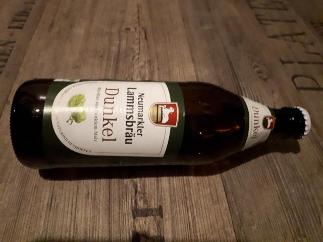 Neumarkter Lammsbräu Dunkel, Malzaromatisches Bier von S.D.S. | Hochgeladen von: S.D.S.