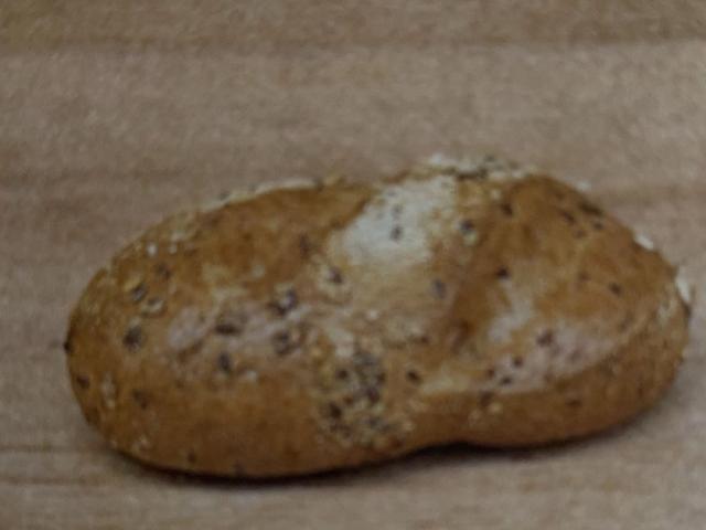 Hochgeladen von: MiKiBu Hochgeladen von: MiKiBu