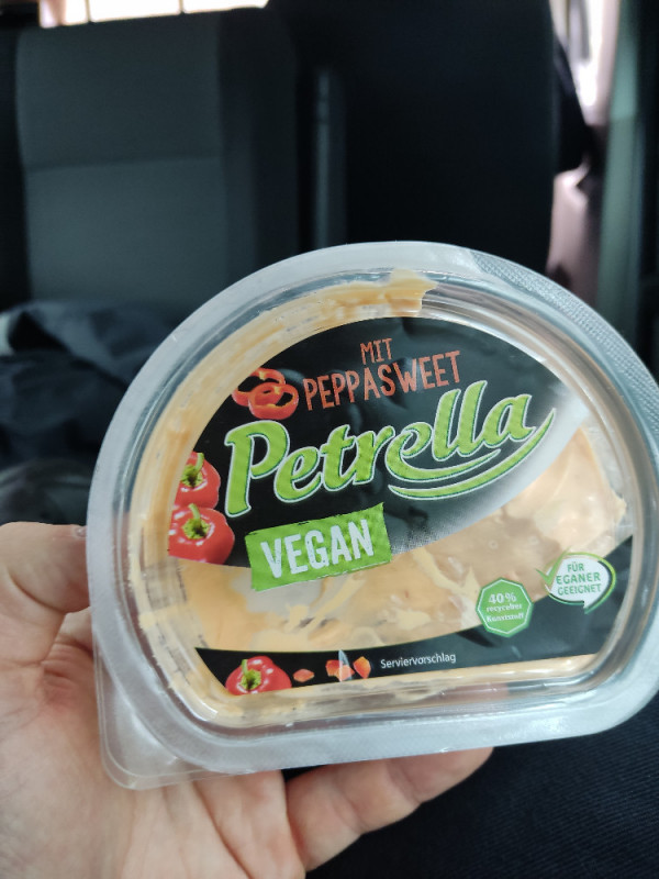 Petrella, vegan von Perc the demigod | Hochgeladen von: Perc the demigod