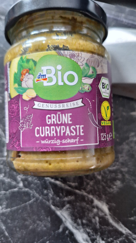 Grüne Currypaste, vegan by EnKay | Hochgeladen von: EnKay