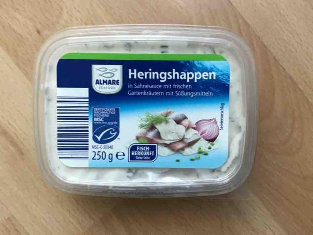 Heringshappen, in Sahnesauce mit frischen Gartenkräutern von hed | Hochgeladen von: hedi54