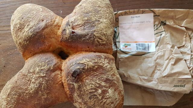 Züri Bürli, Brot | Hochgeladen von: thompewe