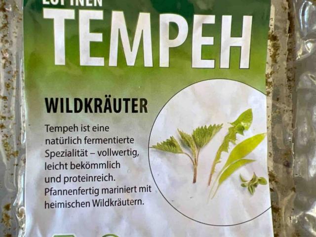 Lupinen Tempeh, Wildkräuter by tereschen95 | Uploaded by: tereschen95