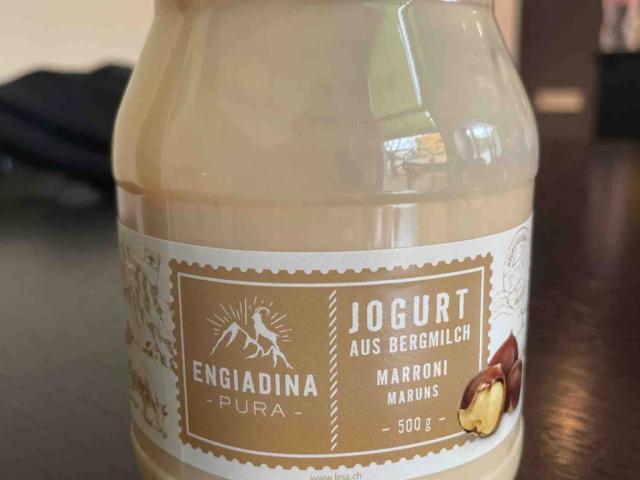 Vollmilchjogurt Marroni, mit Milch (3.8% Fettanteil), Zucker, Ma | Hochgeladen von: darianatascha Vollmilchjogurt Marroni, mit Milch (3.8% Fettanteil), Zucker, Ma | Hochgeladen von: darianatascha