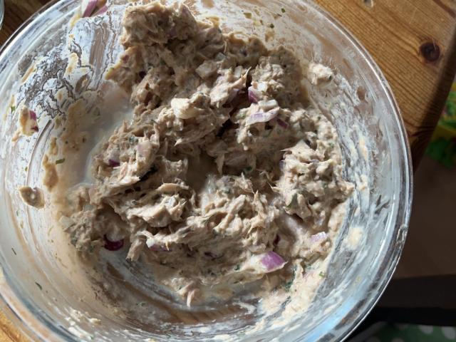 Hochgeladen von: carespo Hochgeladen von: carespo