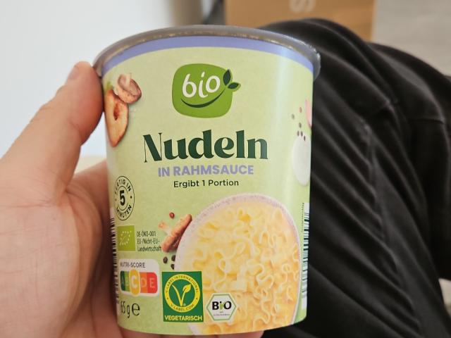 Hochgeladen von: leoway92