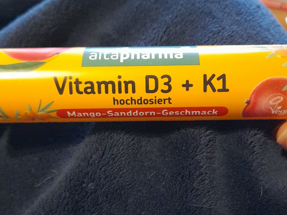 Uploaded by: Maike E.