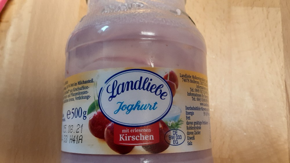 Landliebe Joghurt mit erlesenen Kirschen von schuppi0305464 | Hochgeladen von: schuppi0305464