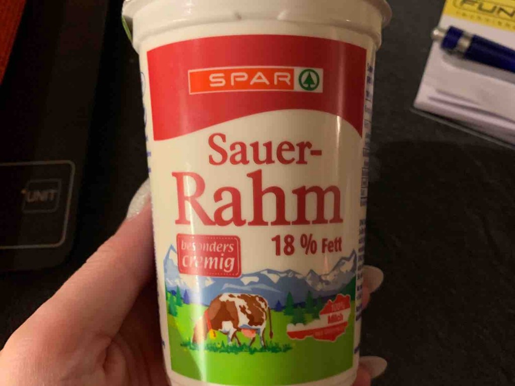 Sauer Rahm, 18% Fett von Neo02 | Hochgeladen von: Neo02