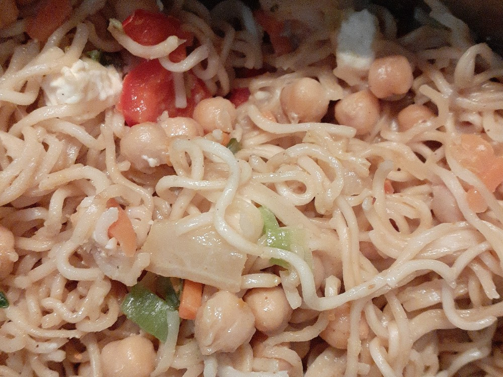 asiapfane, Kichererbsen,Feta,Gemüse von Lena.dg | Hochgeladen von: Lena.dg asiapfane, Kichererbsen,Feta,Gemüse von Lena.dg | Hochgeladen von: Lena.dg