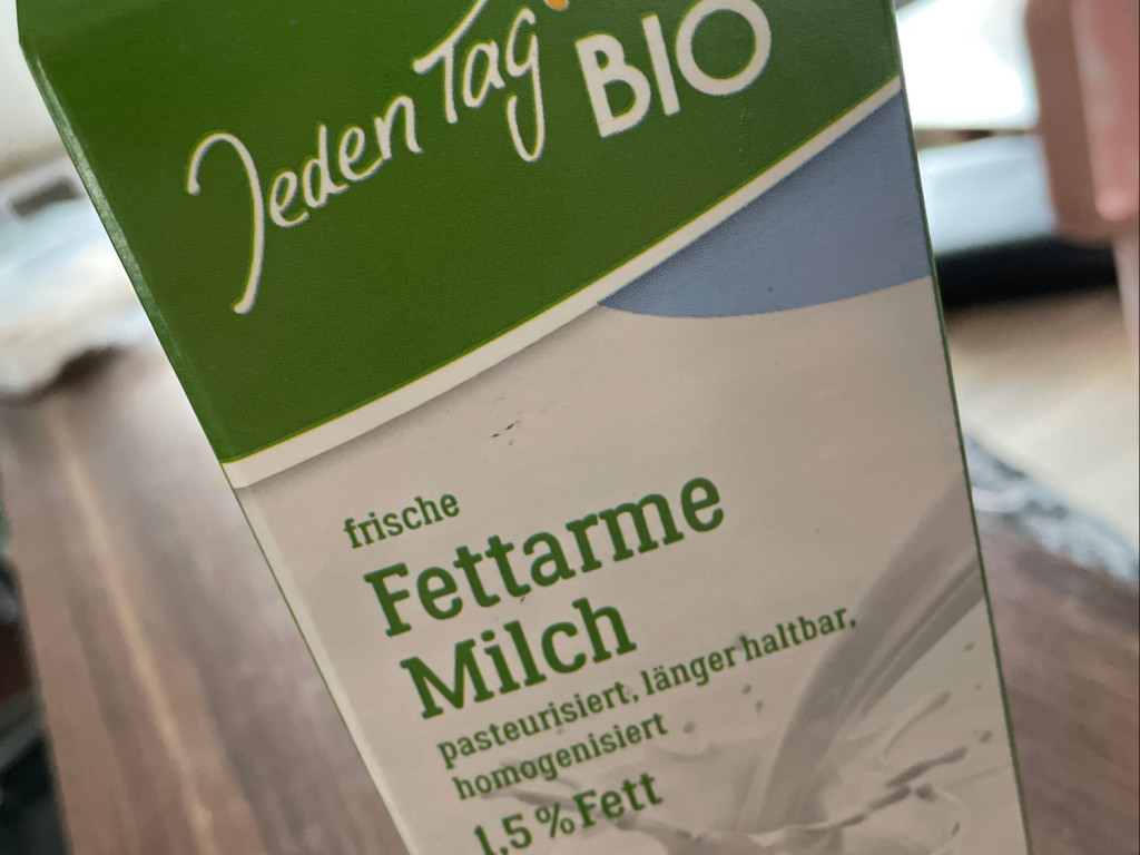 Frische Fettarme Milch, 1,5% Fett von Nbiene87 | Hochgeladen von: Nbiene87 Frische Fettarme Milch, 1,5% Fett von Nbiene87 | Hochgeladen von: Nbiene87