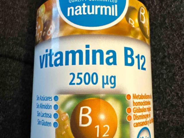 Vitamin B12 by irivanovv | Uploaded by: irivanovv