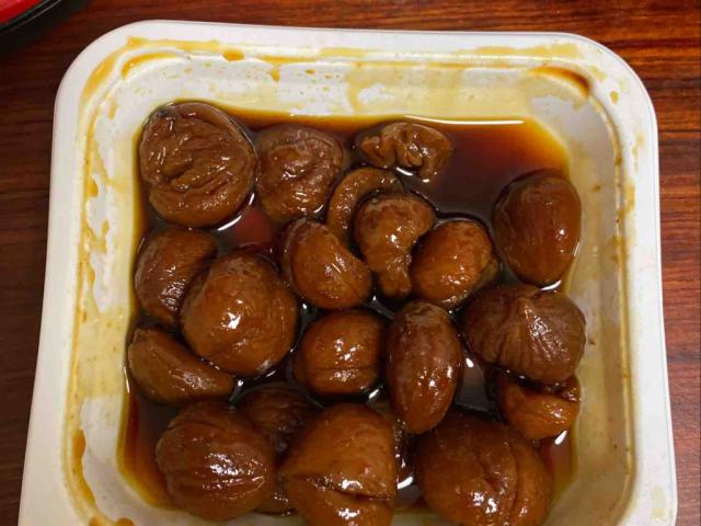 marrons en sauce caramel by Zsuzsoka | Uploaded by: Zsuzsoka