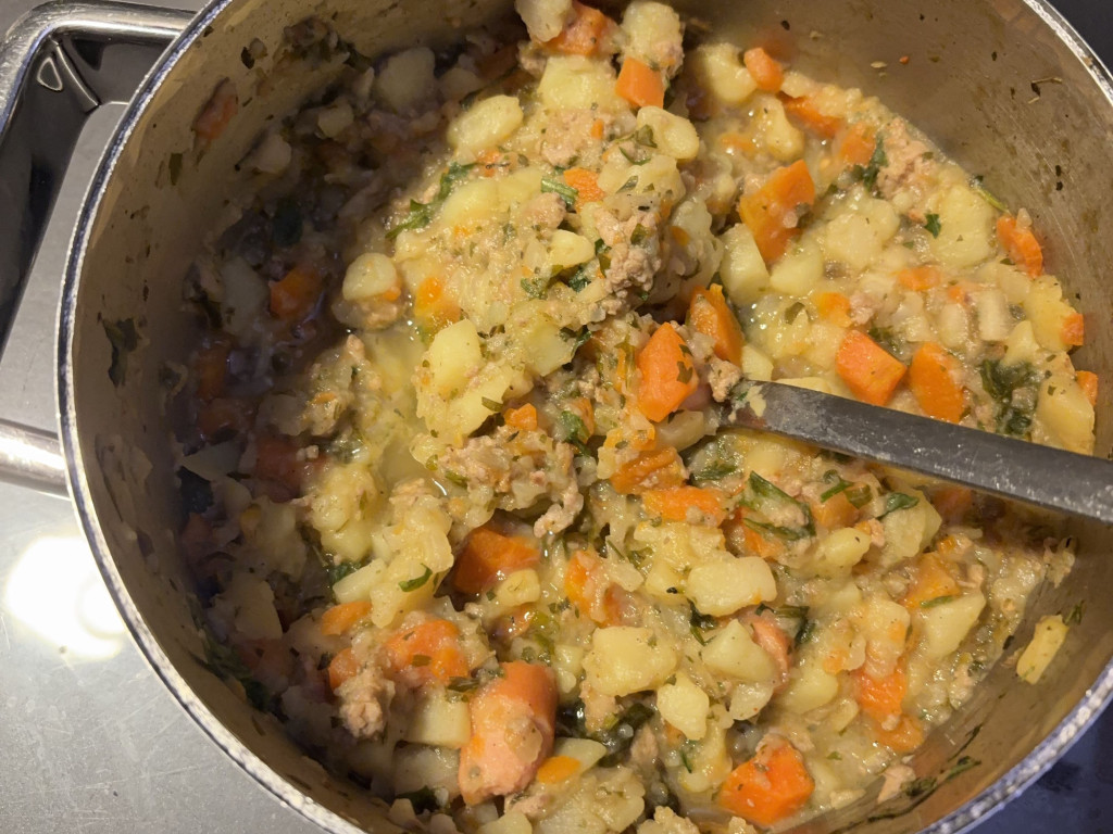 Hochgeladen von: Emils