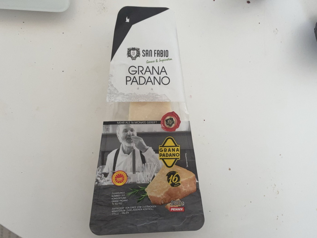 Hochgeladen von: leahemilia