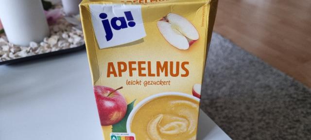 Apfelmus, leicht gezuckerz von Julez0505 | Hochgeladen von: Julez0505