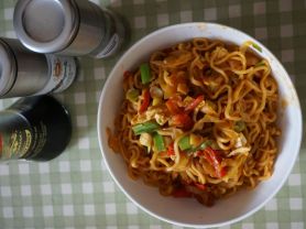 Hochgeladen von: kptnblaubeerkuc962