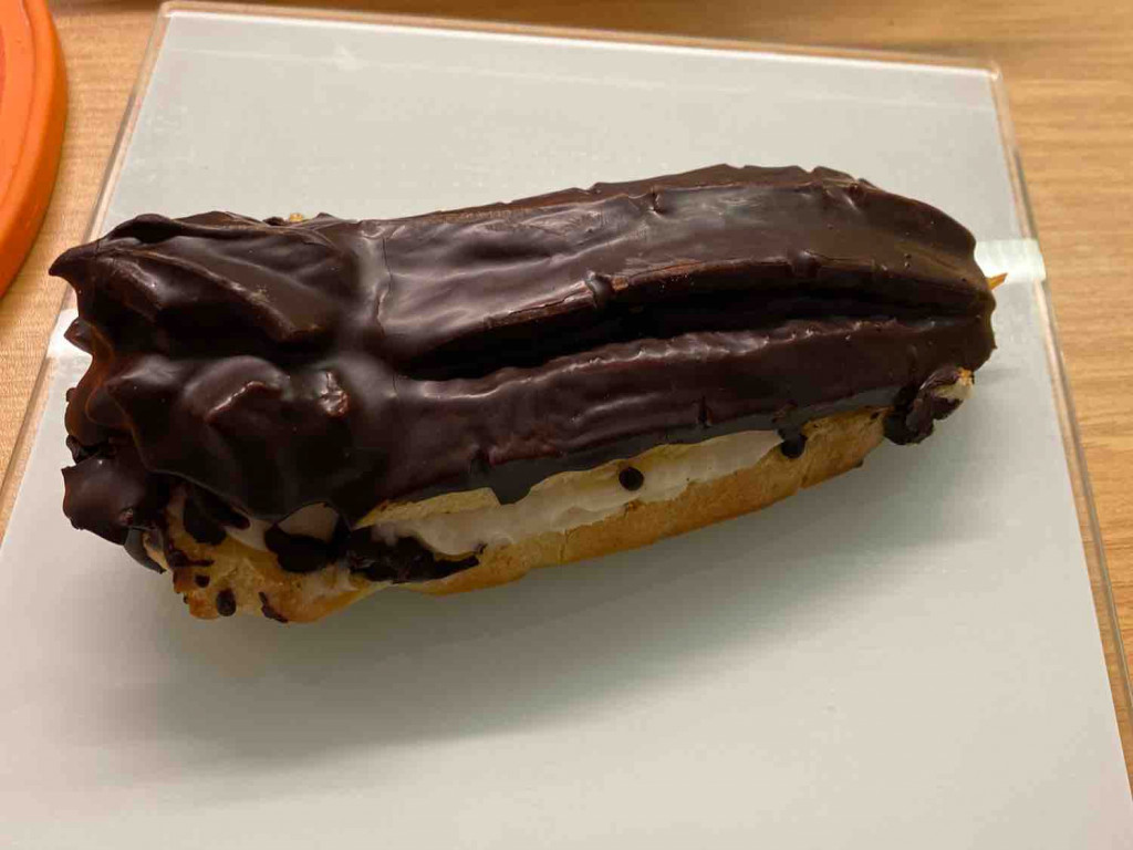 Liebesknochen Eclair mit Pudding, Schokolade, vanillie  von Luka | Hochgeladen von: Lukas10