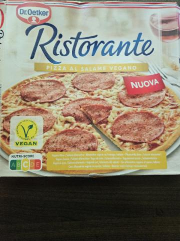 Ristorante pizza al salame vegano by Thomas2906 | Uploaded by: Thomas2906