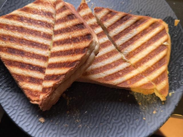 Hochgeladen von: Fxbby Hochgeladen von: Fxbby