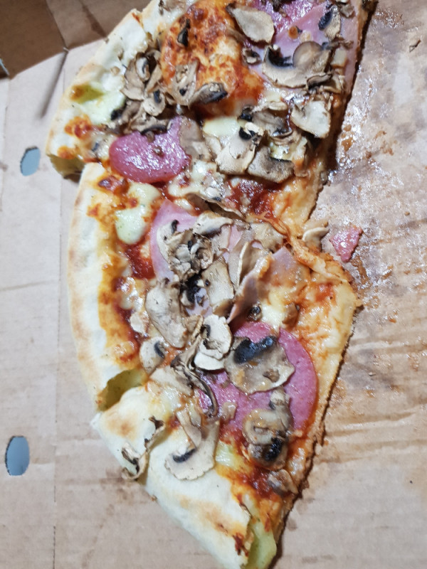 Dominos Lucca Pizza von michaelffm | Hochgeladen von: michaelffm