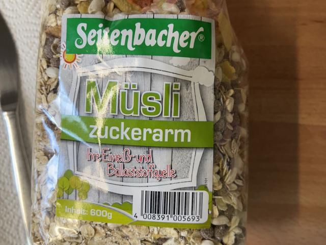 Uploaded by: MelissaJiyu25