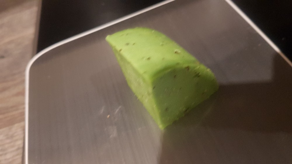 Meine Käserei, grünes Pesto Käse, mit Basilikum und Knoblauch Kalorien ...