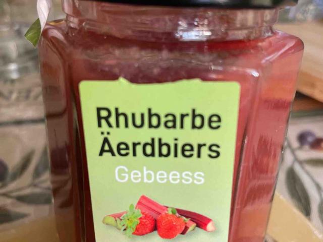 Rhubarbe Äerdbiers Gebees von Lisettefernandesdias | Hochgeladen von: Lisettefernandesdias