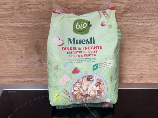 Hochgeladen von: zimmermannmelanie