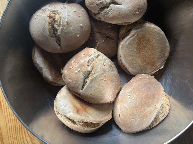 Hochgeladen von: carespo Hochgeladen von: carespo