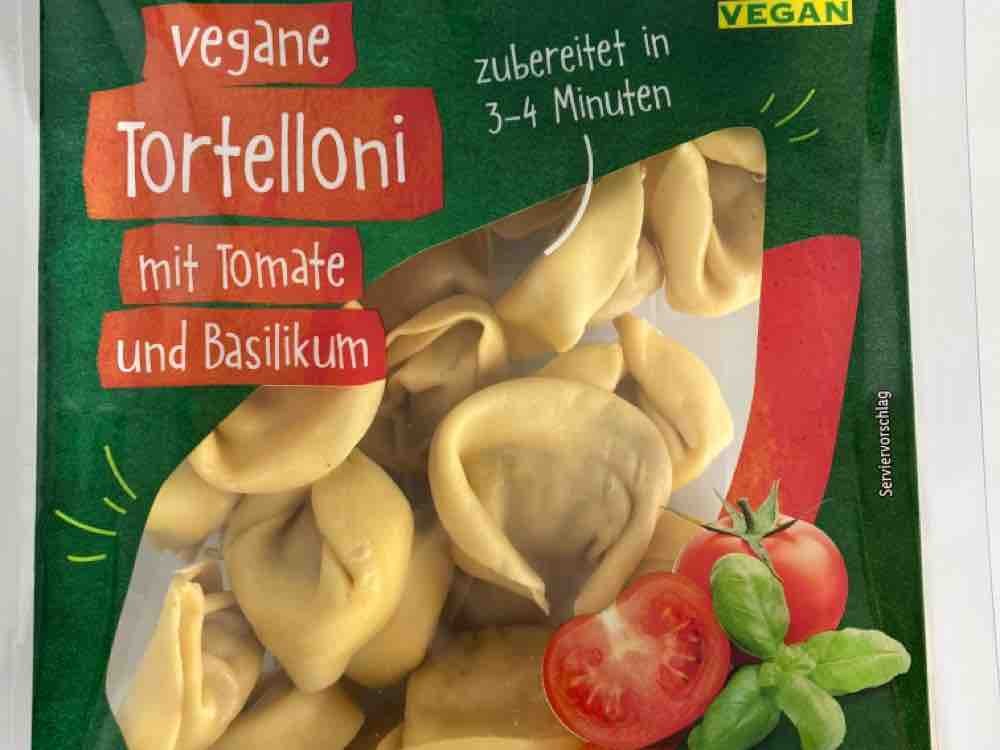 vegane Tortelloni mit Tomate und Basilikum von vore | Hochgeladen von: vore
