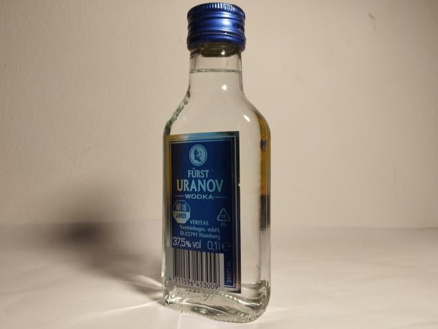 Fürst - Uranov: Wodka, 37,5% vol | Hochgeladen von: micha66/Akens-Flaschenking