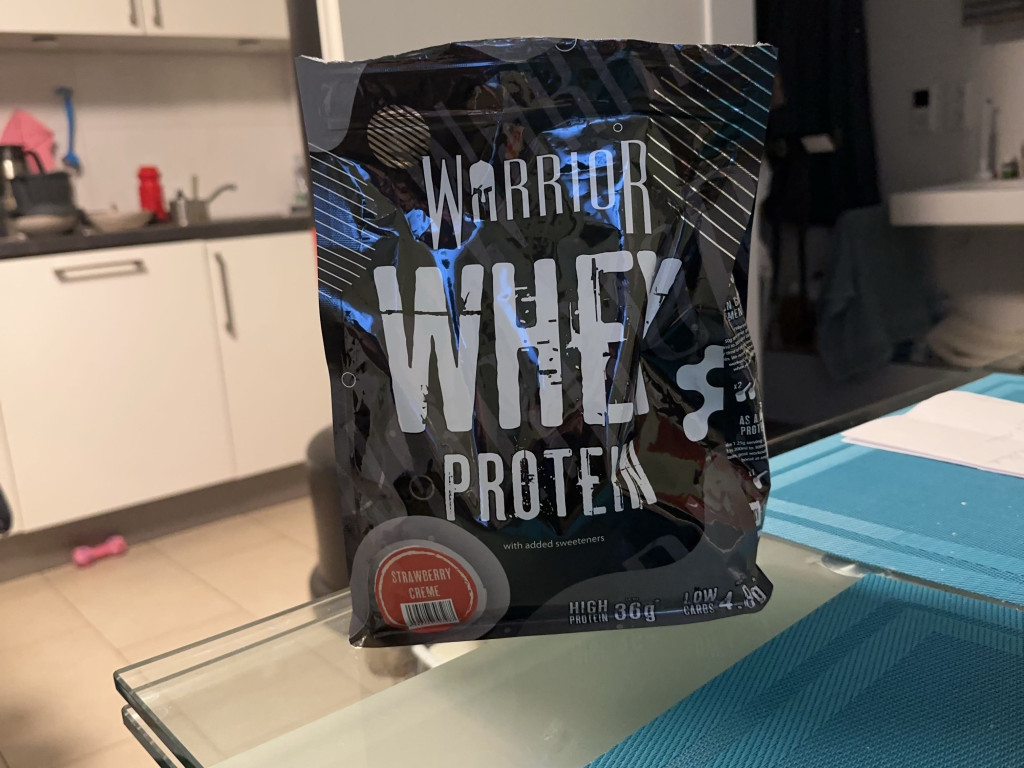 Warrior WHEY PROTEIN, Strawberry Creme von SurvivalPiet | Hochgeladen von: SurvivalPiet