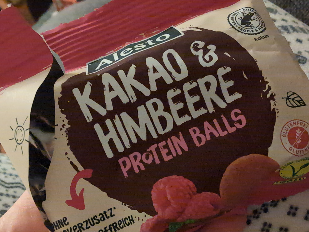 Kakao und Himbeere Protein Balls von kathiiiiii | Hochgeladen von: kathiiiiii