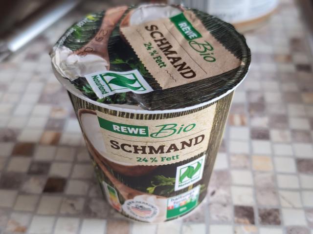 Hochgeladen von: tiara93 Hochgeladen von: tiara93