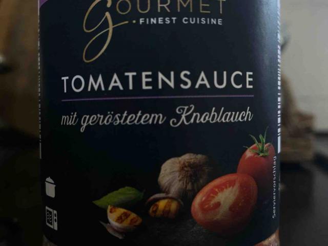 Tomatensoße (mit geröstetem Knoblauch) by finnriedel | Uploaded by: finnriedel