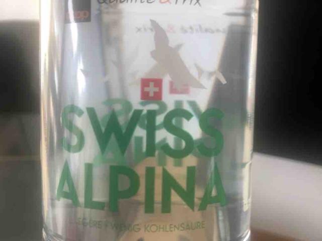 Swiss Alpina Mineralwasser, Wenig Kohlensäure von Miguelon | Hochgeladen von: Miguelon