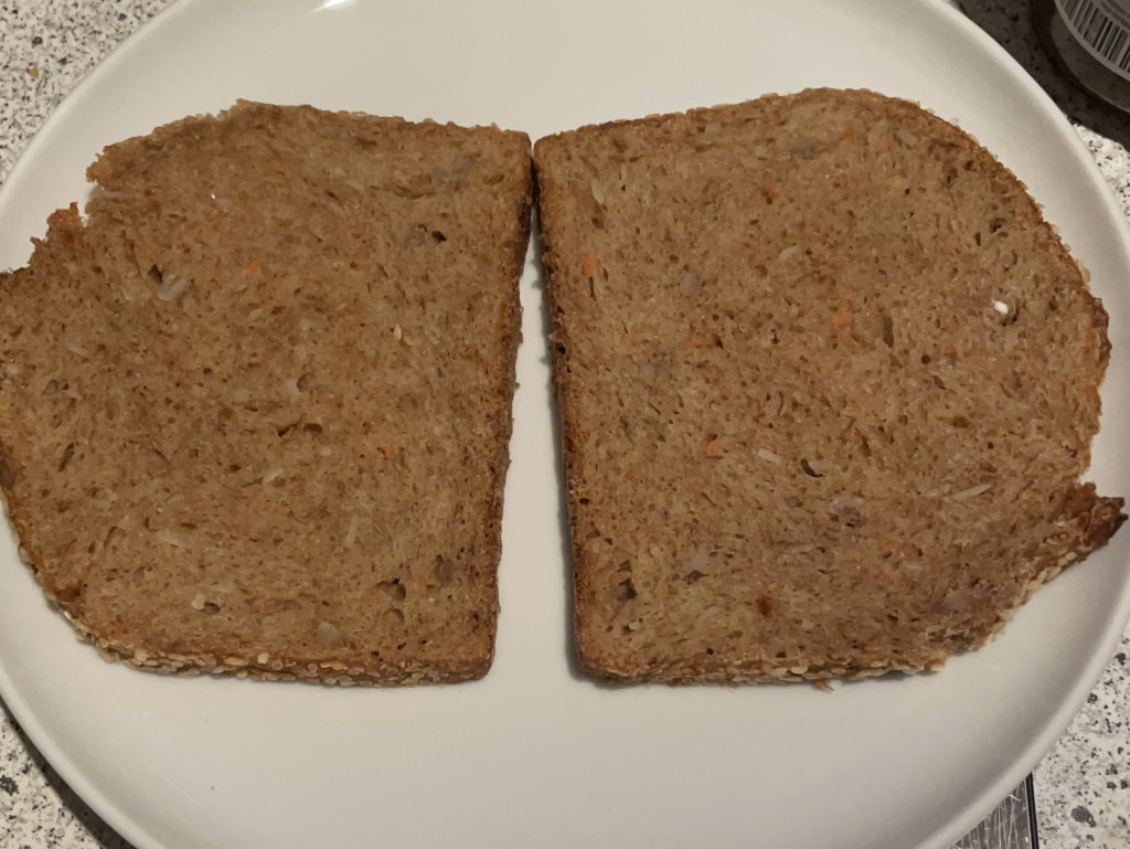 Hochgeladen von: Cheshira