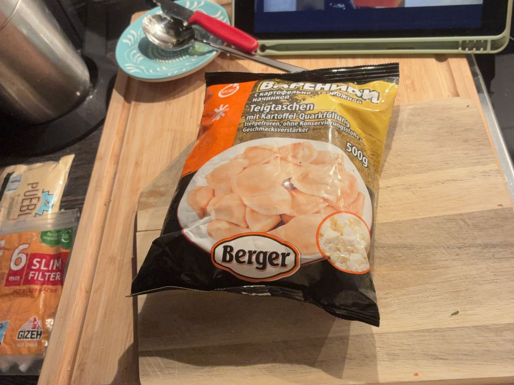 Hochgeladen von: miraX