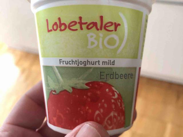 Lobetaler Bio Fruchtjoghurt mild Erdbeere by sebastiankroeckel | Uploaded by: sebastiankroeckel