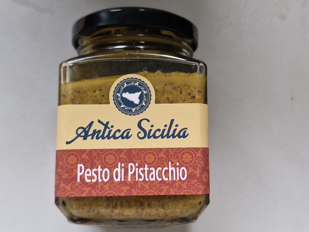 Hochgeladen von: commie