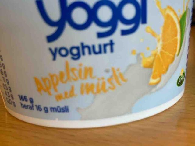 Yoggi yoghurt appelsin og müsli by lognok | Hochgeladen von: lognok