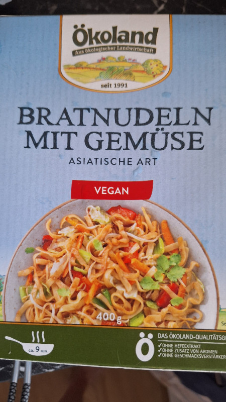 Bratnudeln mit Gemüse, vegan by EnKay | Hochgeladen von: EnKay