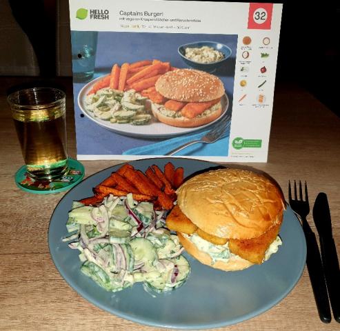 Captains Burger!, Mit veganen Knusperstäbchen und Karottenstick | Hochgeladen von: blubbi82