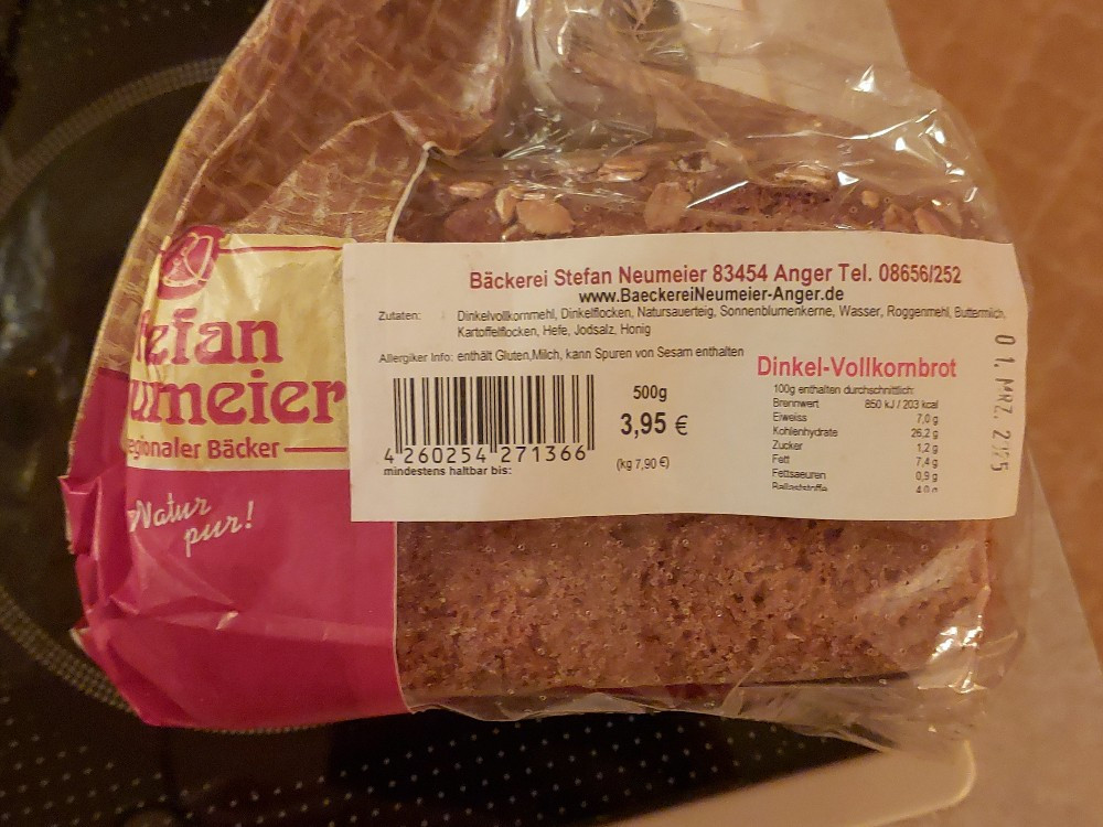 Dinkel-Vollkornbrot von Sarah12357 | Hochgeladen von: Sarah12357